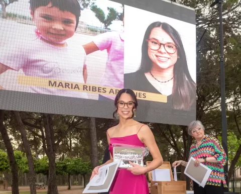 Maria Ribes, alumna de 2n BAT, premiada pel seu treball de recerca