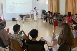 Alumnes de 1r ESO-NEI al al taller d'equitat menstrual "La meva regla, les meves regles"