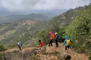 Sortida del grup CIM (Claver i Muntanya) als graus de la Morera de Montsant, als trams de Barrots i Carrasclet