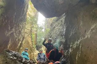 Sortida del grup CIM (Claver i Muntanya) als graus de la Morera de Montsant, als trams de Barrots i Carrasclet