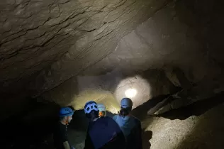 Sortida del grup CIM (Claver i Muntanya) a la Roca Regina, al congost de Terradets.