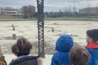 Visita de l'alumnat d'I5 al Parc Europa d'Almacelles en el marc del projecte "Escultura"