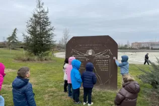 Visita de l'alumnat d'I5 al Parc Europa d'Almacelles en el marc del projecte "Escultura"