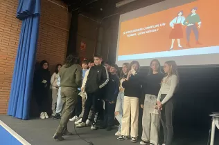 Dia Internacional de la Dona i Nena Científica amb Mans Unides