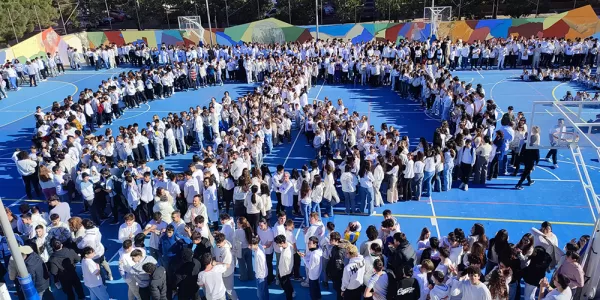 Gest comú de Jesuïtes Bellvitge en favor de la Pau